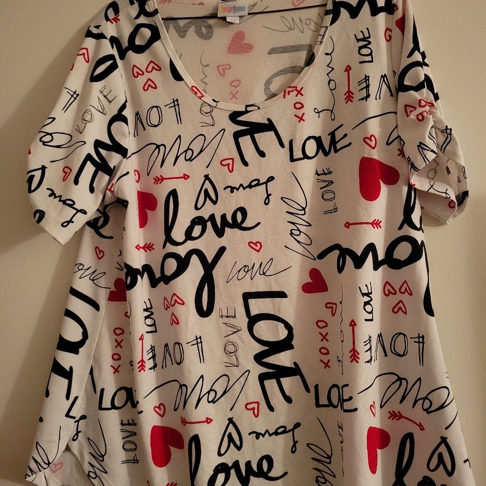 LulaRoe Love Dress shirt